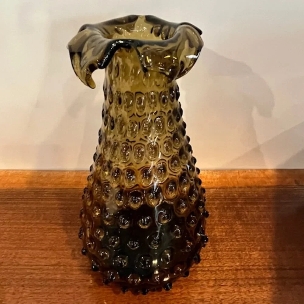 Empoli Smoke Glass Hobnail Split Folded Ruffle Vase 9
